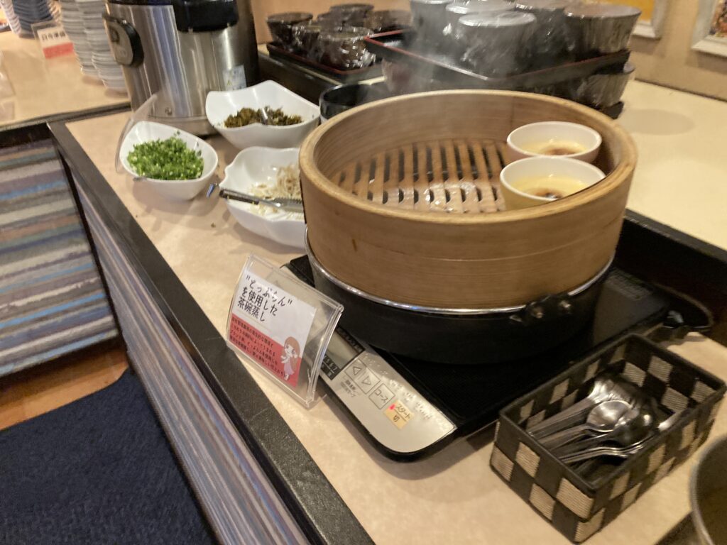 《夕食バイキングどんな感じだった？》バイキングレストランパピ …